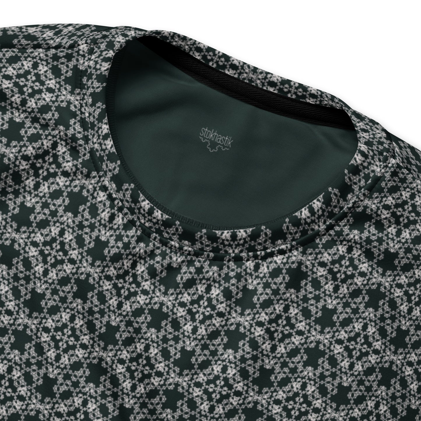 Inside label of the unisex sweatshirt with the 'Quadragon' charcoal and white fractal geometric pattern.