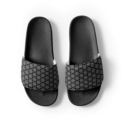 Top down view of men's sldes pair with the 'Hexagon' black and white fractal geometric pattern.